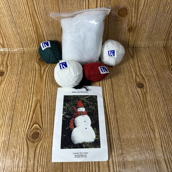 Vintage Knitables Softy The Snowman Craft Pattern Complete - Picture 4 of 6